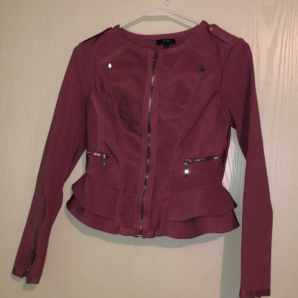 Mauve suit jacket, Wow Couture size small